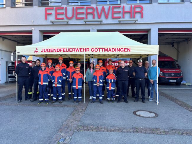 2026_Mai_Zeltuebergabe_Foerderverein